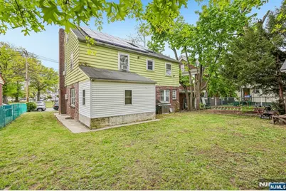 335 19th Avenue, Paterson, NJ 07504 - Photo 21