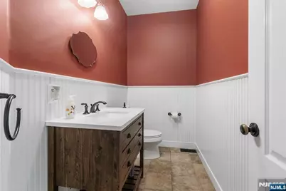 26 Woodshire Terrace, Montville Township, NJ 07082 - Photo 15