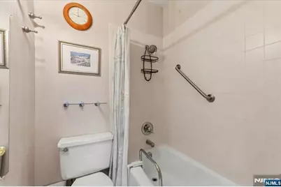 180 Lafayette Ave 4G #4G, Passaic, NJ 07055 - Photo 25