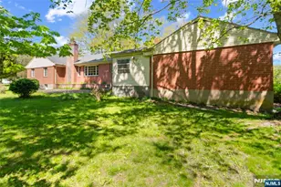 52 Waughaw Rd, Montville Township, NJ 07082 - Photo 27