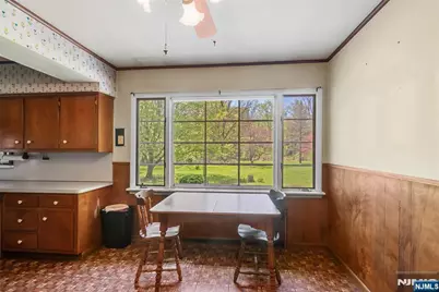 52 Waughaw Road, Montville Township, NJ 07082 - Photo 7