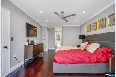 117 Kensington Drive 304 #304, Fort Lee, NJ 07024 - Photo 19