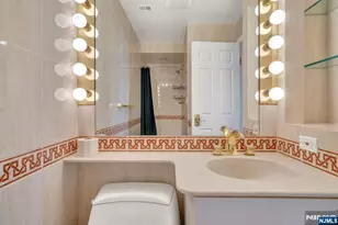 55 Victoria Pl, Fort Lee, NJ 07024 - Photo 35