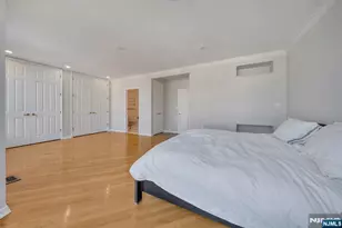 55 Victoria Pl, Fort Lee, NJ 07024 - Photo 25