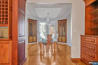 55 Victoria Place, Fort Lee, NJ 07024 - Photo 11