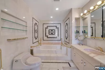 55 Victoria Place, Fort Lee, NJ 07024 - Photo 27