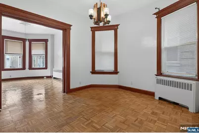 176 Boyd Avenue, Jersey City, NJ 07304 - Photo 9
