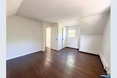 616 River Road, Teaneck Township, NJ 07666 - Photo 19