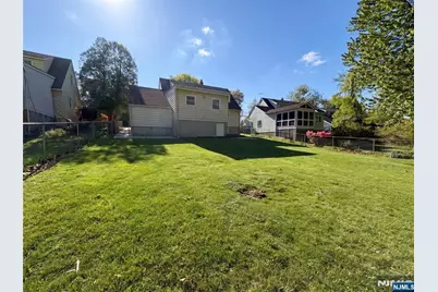 616 River Road, Teaneck Township, NJ 07666 - Photo 39