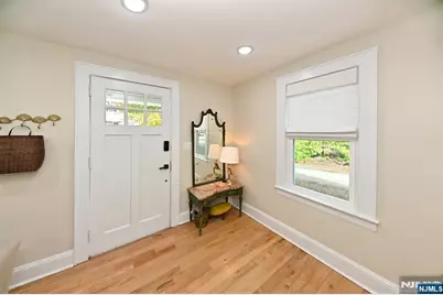 401 Chestnut Street, Nutley, NJ 07110 - Photo 7
