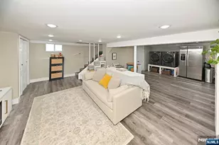 401 Chestnut St, Nutley, NJ 07110 - Photo 23