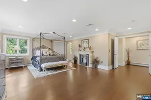 27 Mountainwood Ct, Totowa, NJ 07512 - Photo 37