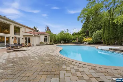 27 Mountainwood Court, Totowa, NJ 07512 - Photo 45