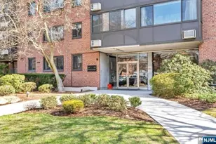 90 Prospect Ave 10C, Hackensack, NJ 07601 - Photo 3