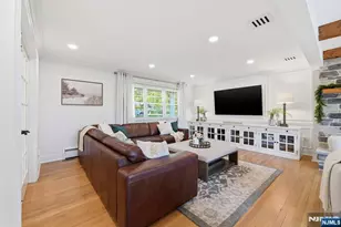 101 Tam O Shanter Dr, Mahwah, NJ 07430 - Photo 7
