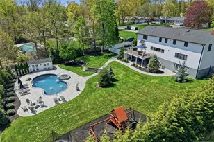 101 Tam O Shanter Dr, Mahwah, NJ 07430 - Photo 3