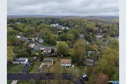 39 Post Brook Road, West Milford, NJ 07480 - Photo 47