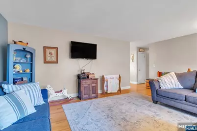 39 Post Brook Road, West Milford, NJ 07480 - Photo 5