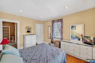 70 Franklin St, Little Ferry, NJ 07643 - Photo 23