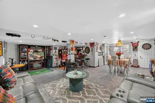 70 Franklin St, Little Ferry, NJ 07643 - Photo 27