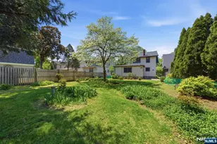 37 Buena Vista Ave, Hawthorne, NJ 07506 - Photo 27