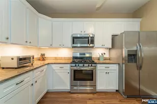 25 Allister Ct 601, Lincoln Park, NJ 07035 - Photo 9