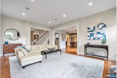 117 Cortland Drive, Saddle River, NJ 07458 - Photo 11