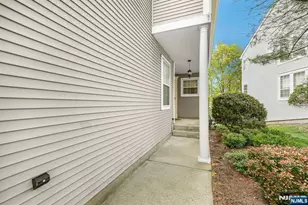 110 Warbler Dr, Wayne, NJ 07470 - Photo 3