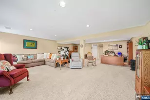 110 Warbler Dr, Wayne, NJ 07470 - Photo 27