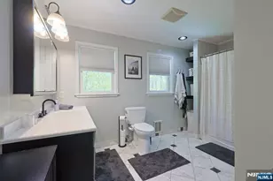 70 Cedar Tree Dr, Vernon, NJ 07422 - Photo 11