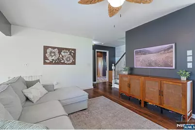 70 Cedar Tree Drive, Vernon, NJ 07422 - Photo 5