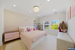 900 Heights Ln, Tenafly, NJ 07670 - Photo 37