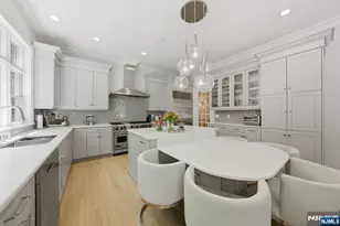 900 Heights Ln, Tenafly, NJ 07670 - Photo 19