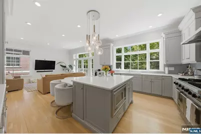 900 Heights Lane, Tenafly, NJ 07670 - Photo 15