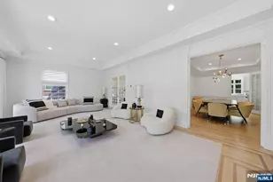 900 Heights Ln, Tenafly, NJ 07670 - Photo 9
