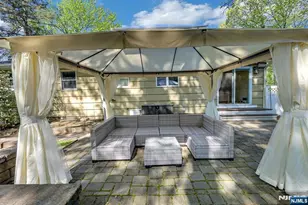 154 Spring Valley Rd, Park Ridge, NJ 07656 - Photo 33