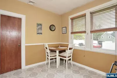 35 Demarest Avenue, Bergenfield, NJ 07621 - Photo 23