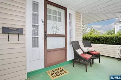 35 Demarest Avenue, Bergenfield, NJ 07621 - Photo 3