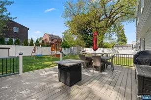 36 Burlington Rd, Clifton, NJ 07012 - Photo 19