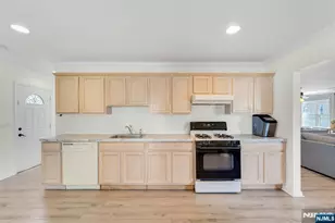 69 Thiem Ave, Rochelle Park Township, NJ 07662 - Photo 39