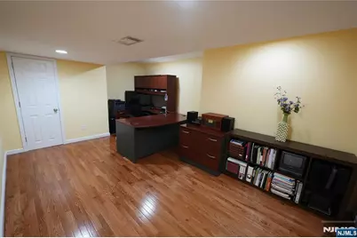 10 Queens Lane, Wayne, NJ 07470 - Photo 23