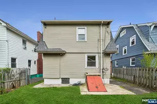 45 Leslie St, East Orange, NJ 07017 - Photo 21
