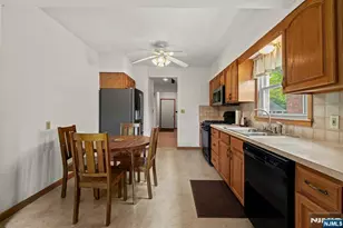 152 High St, Nutley, NJ 07110 - Photo 11