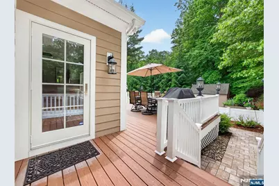 444 Lake Road, Wyckoff Township, NJ 07481 - Photo 41
