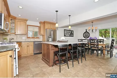 408 Bergen Boulevard, Oradell, NJ 07649 - Photo 9