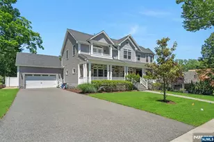 109 Blauvelt Ave, Ho Ho Kus, NJ 07423 - Photo 3