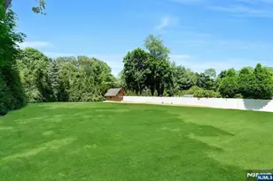 109 Blauvelt Ave, Ho Ho Kus, NJ 07423 - Photo 31