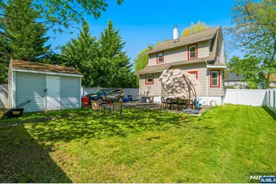 174 Morris Avenue, Englewood, NJ 07631 - Photo 25