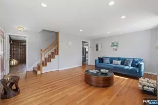 2 Lloyd Pl, Belleville, NJ 07109 - Photo 7