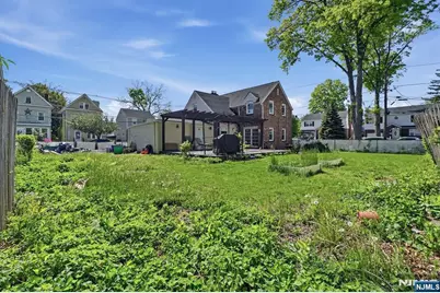 2 Lloyd Place, Belleville, NJ 07109 - Photo 33